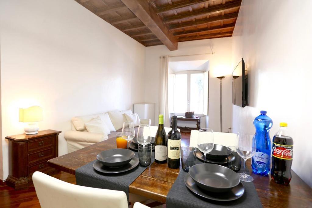 Prince'S Suite - Luxury Rooms Рим Екстер'єр фото